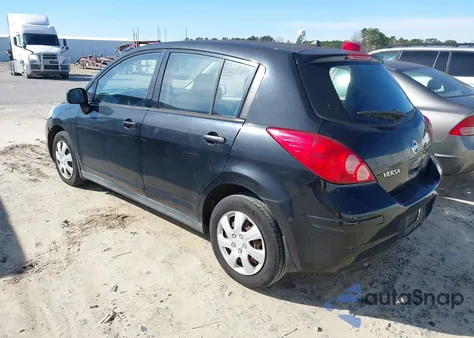 2008 Nissan Versa 1.8S z USA, uszkodzony, nr VIN 3N1BC13E68L411109